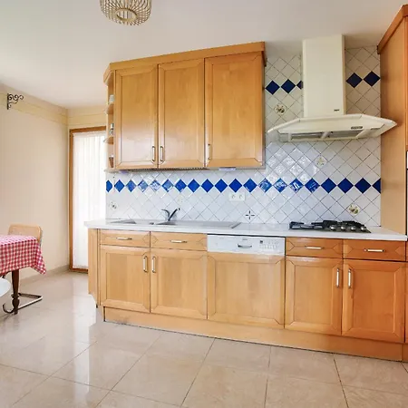 Holiday home Maison Pour 8 Avec Jardin Avec Vue Sur Le Port *